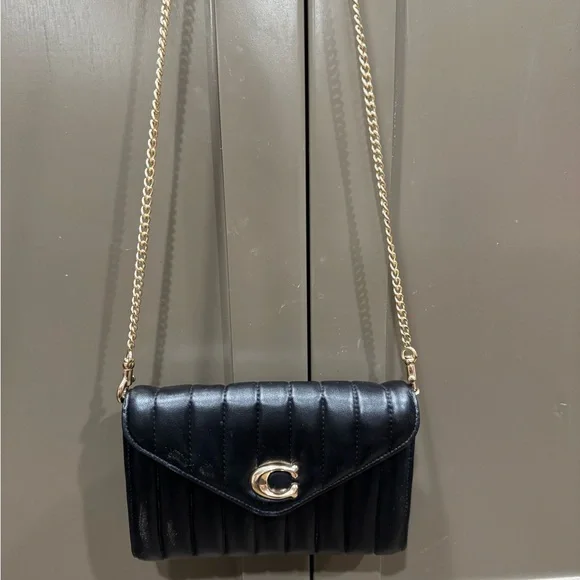 Coach Black Quilted Clutch with Gold Chain - Picture 4 of 6